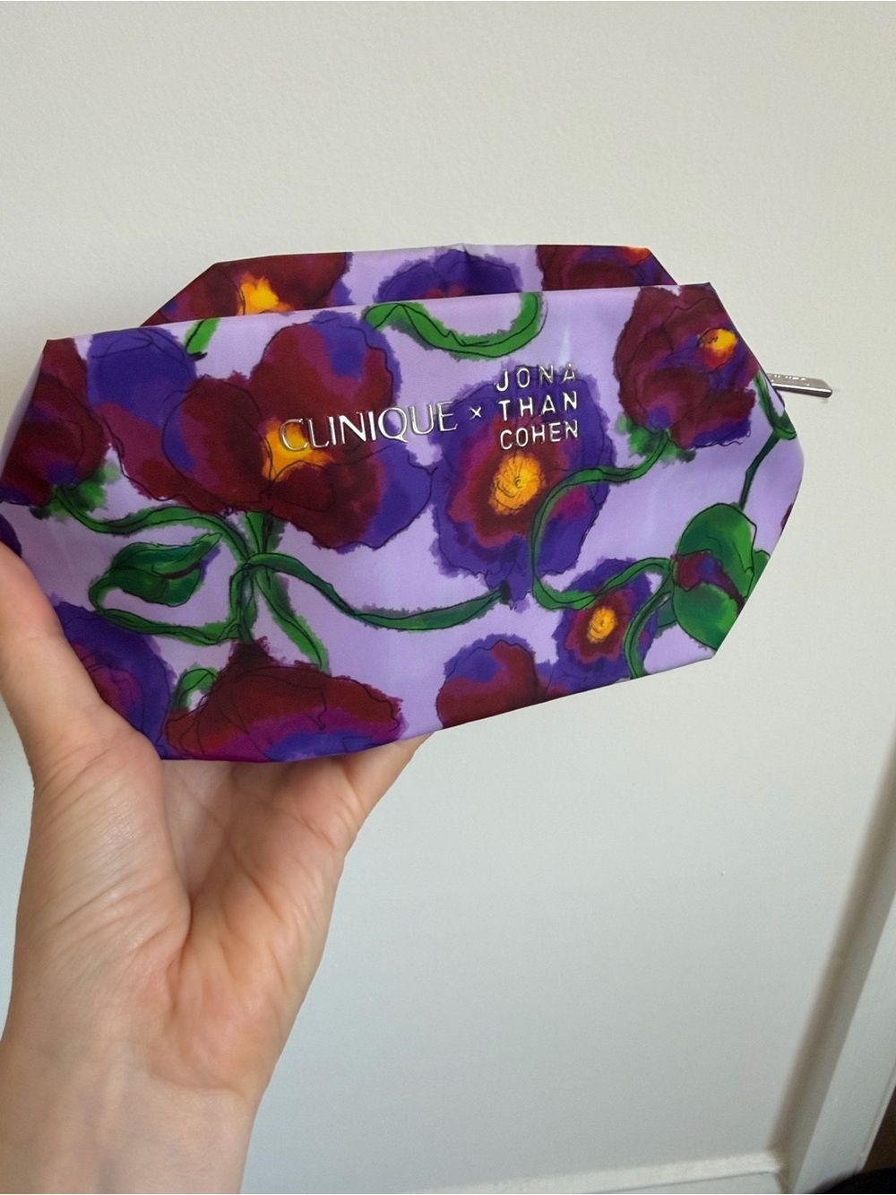Clinique x Jonathan Cohen Purple Multicolor Floral Zipper Makeup Bag